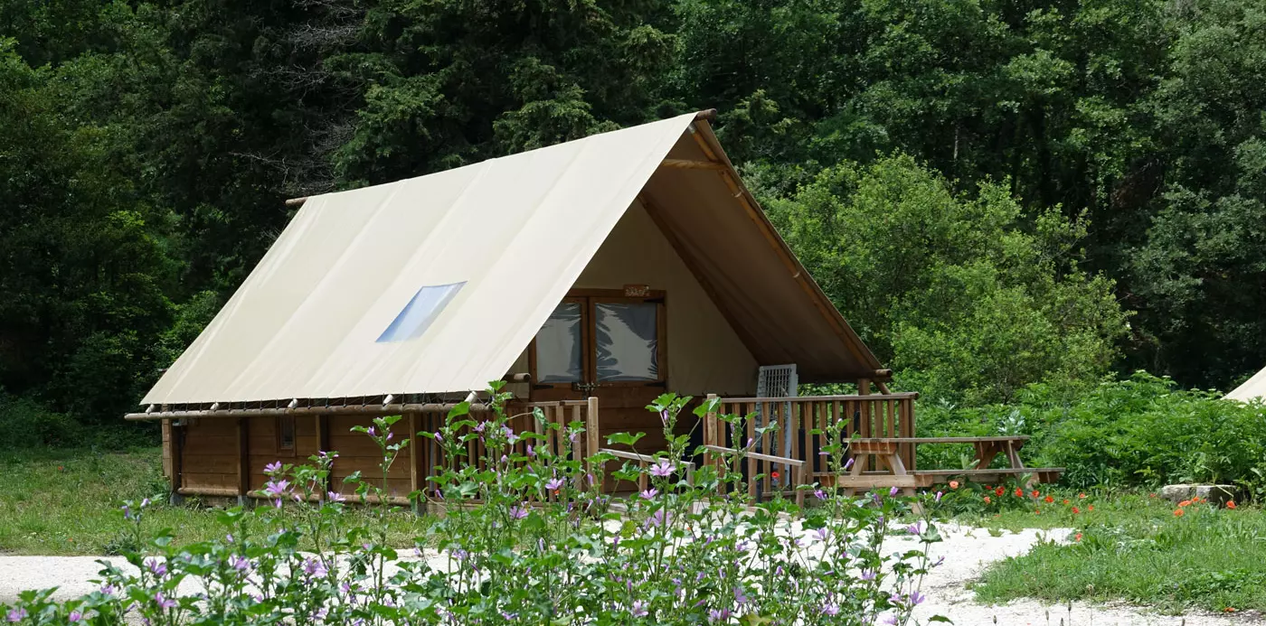 Enjoy unusual holidays in Luberon in Bonnieux