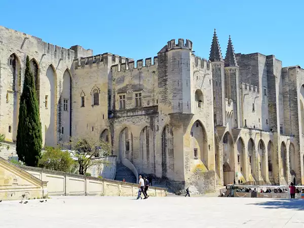 Le palais des Papes